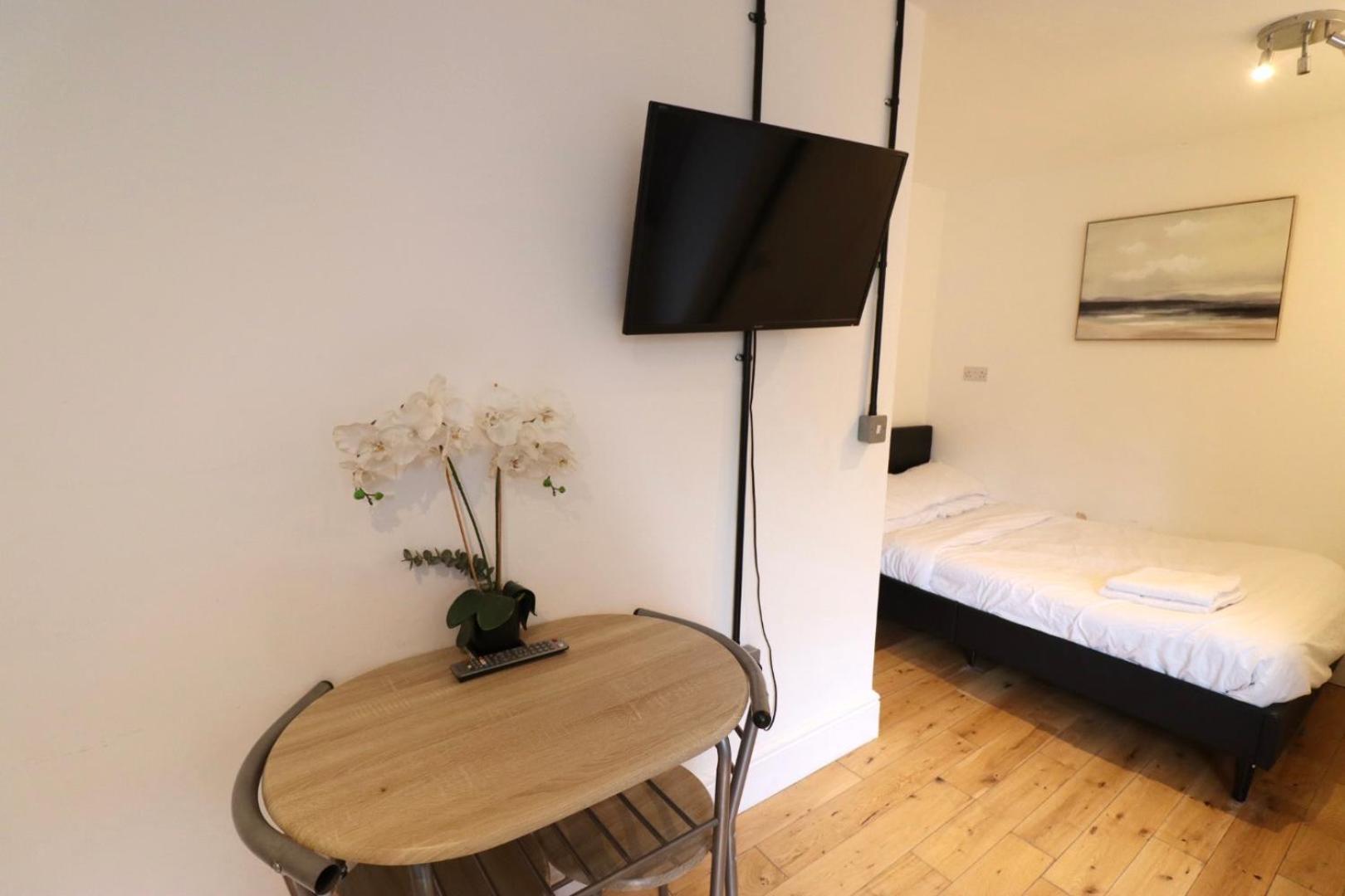 Apartamento Flat 4, 10 St John'S Bournemouth Exterior foto